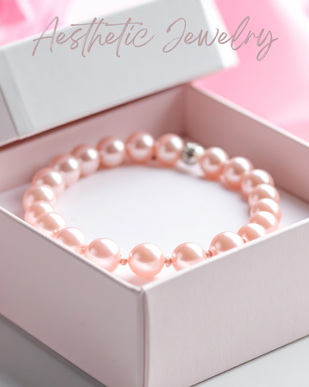 Handgemachtes Perlenarmband in ästhetischem Stil – zarter, spiritueller Schmuck von Sym Aesthetics, perfekt als Geschenkidee.