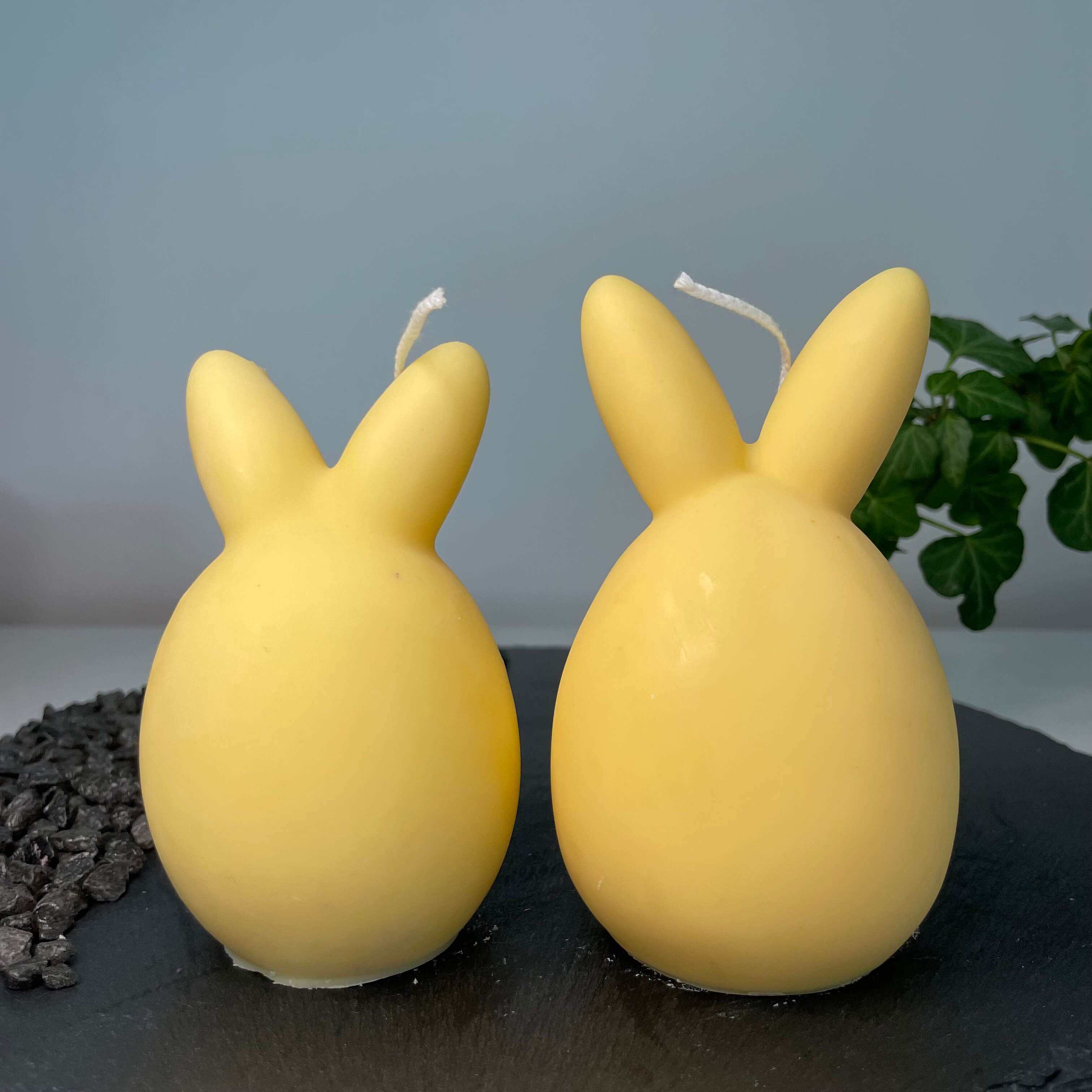 Unsere Bunny Breeze Easter Egg Kerzen sind in verschiedenen Düften erhältlich. Die Düfte haben einen angenehmen und beruhigenden Geruch. Sie sind perfekt für gemütliche Tage. In Gelb.