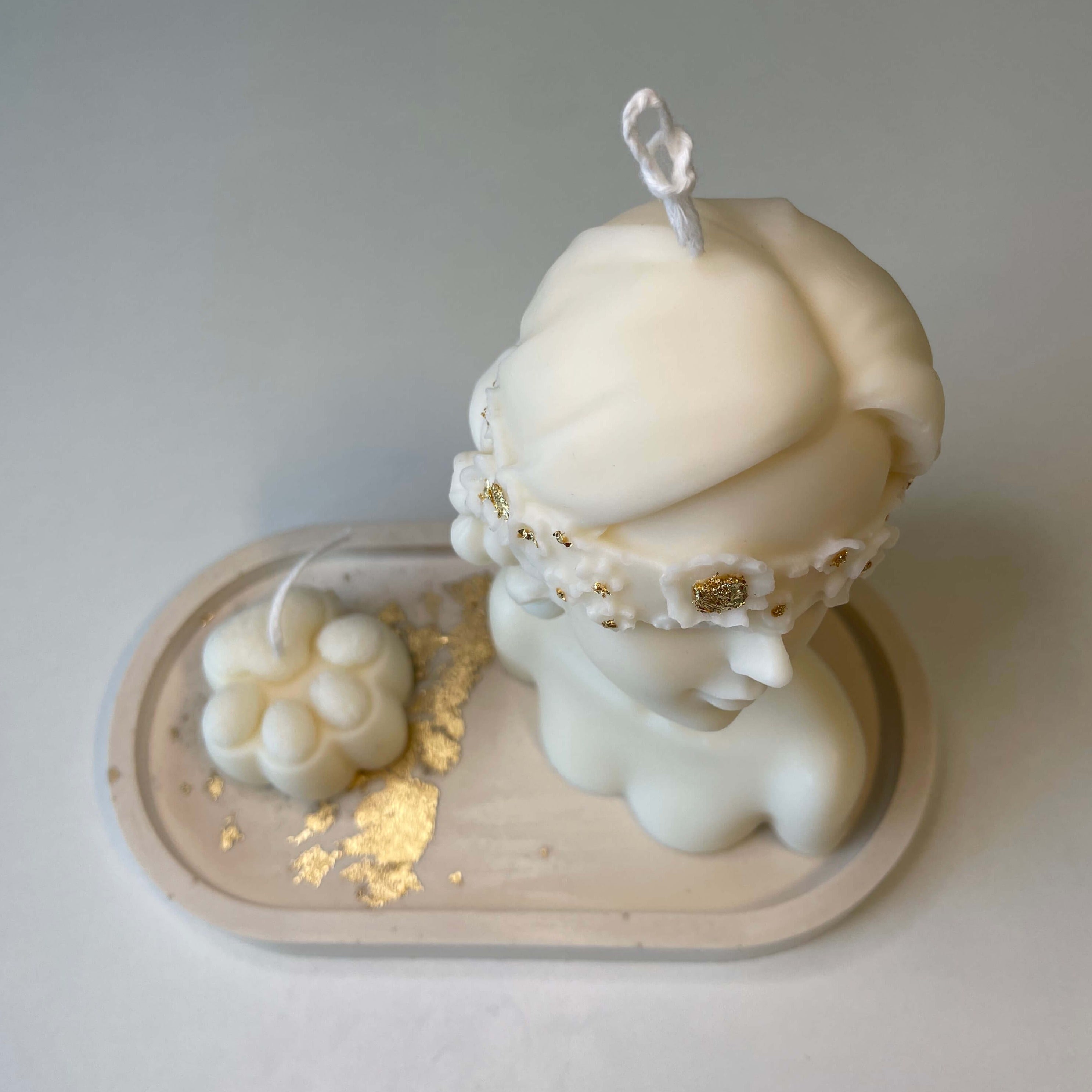 Hier sieht man unser Glamourous Pet Harmony Bundle. Es ist perfekt als Dekoration geeignet und sieht elegant und ästhetisch aus.