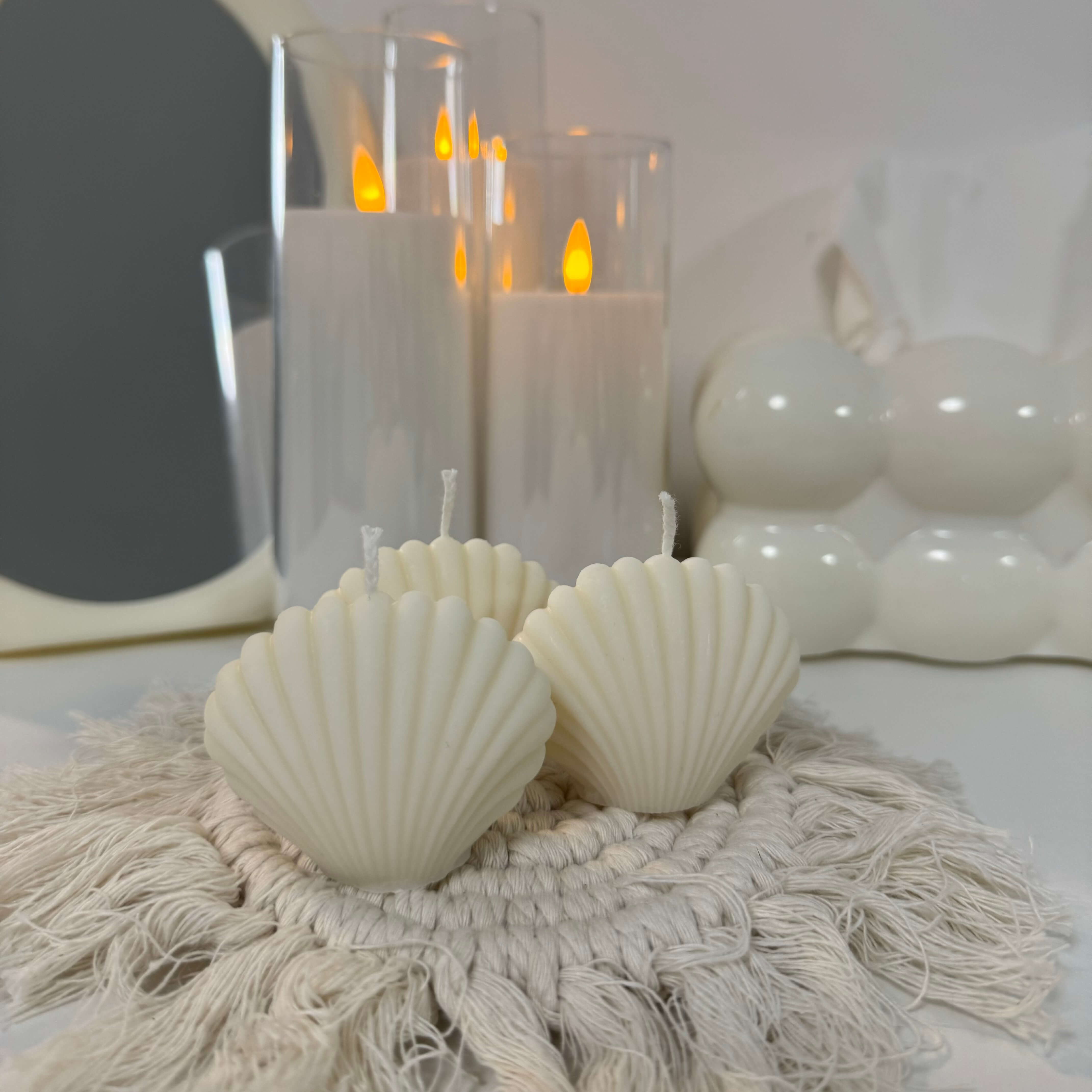 Handgemachte Seashell Light Muschel-Kerze aus Sojawachs in natürlicher Muschelform – vegane maritime Kerze als Deko-Highlight im Küstenstil, perfekt für Strandliebhaber und Ozean-Dekoration.