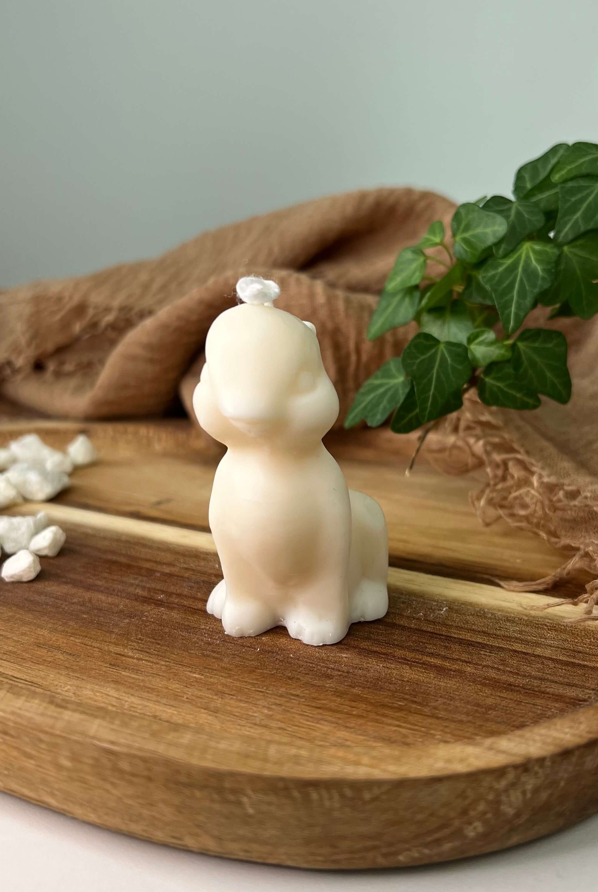 Sitting Bunny Zenlight Kerze, sie ist geeignet als Weihnachtsgeschenk, Ostergeschenk und Geschenk für besondere Anlässe. Sie besteht aus hochwertigem Sojawachs und ist handgemacht.