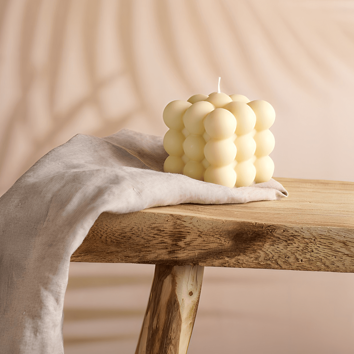 Zusehen ist unsere handgemachte Kerze aus Sojawachs.