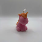 Rosa Celestial Unicorn Einhornkerze mit orangenem Schweif und Horn aus natürlichem Sojawachs – handgemachte Fantasy-Kerze für Fans von Einhörnern.