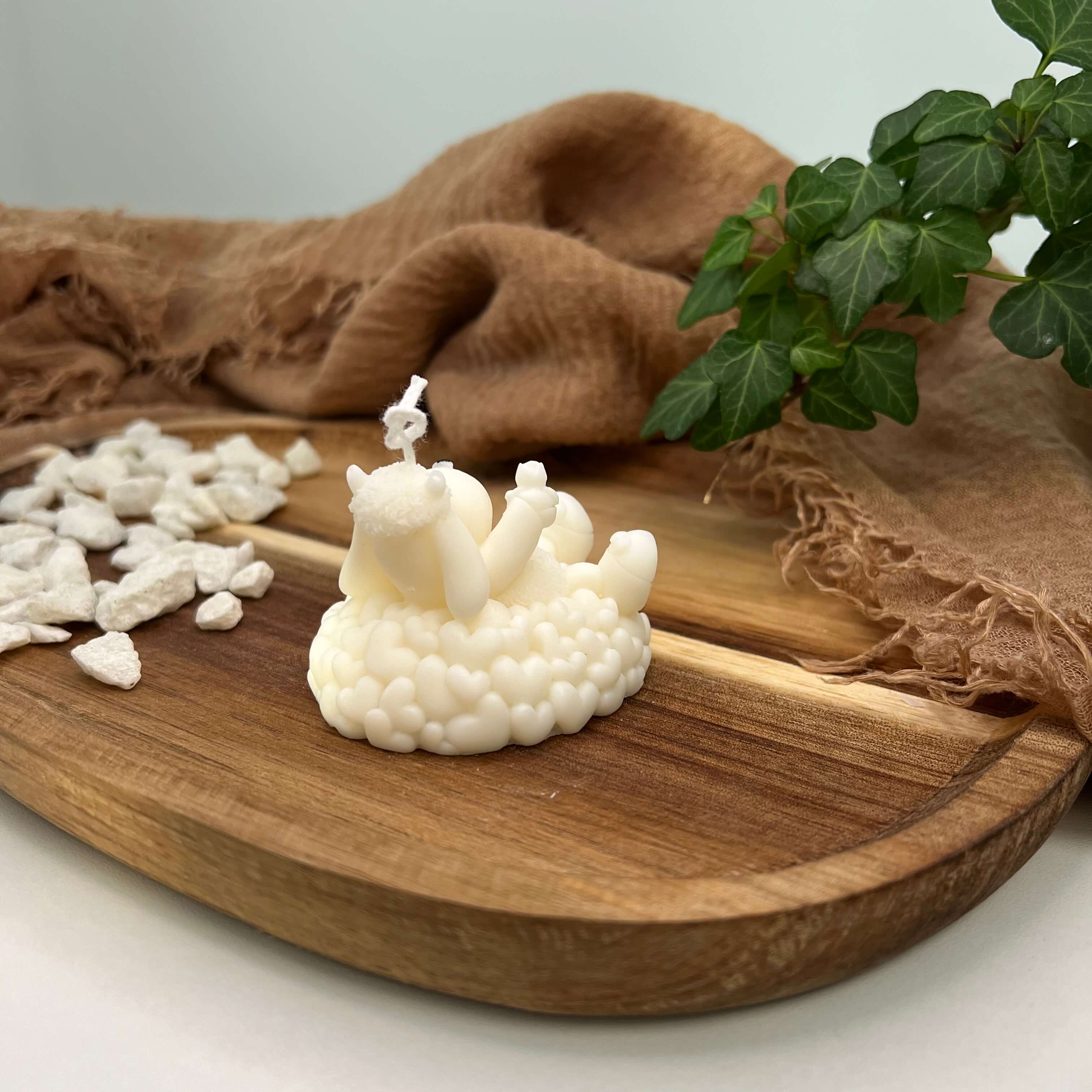 Sweetheart Shepherd's Glow Kerze. Perfekt als Deko für jedes Zuhause geeignet. Mit ihrem umweltfreundlichen Sojawachs tut sie der Umwelt einen gefallen.