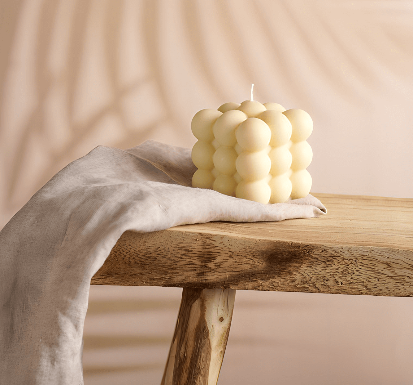 Zusehen ist unsere handgemachte Kerze aus Sojawachs.